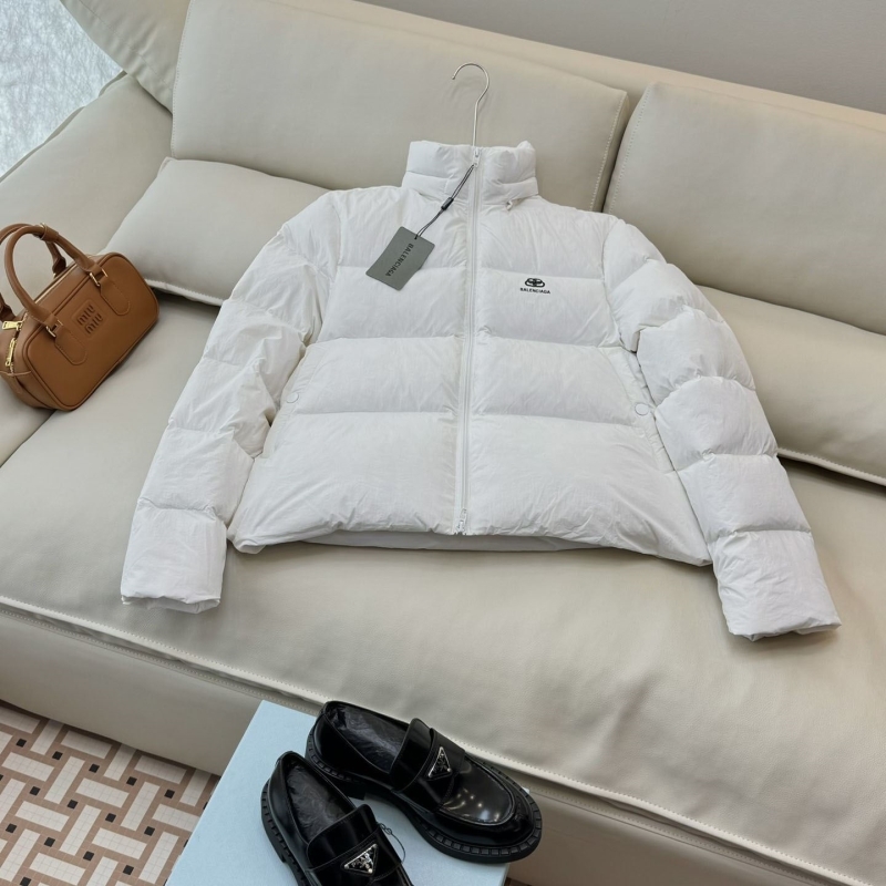 Ba*len*cia*ga down coat
